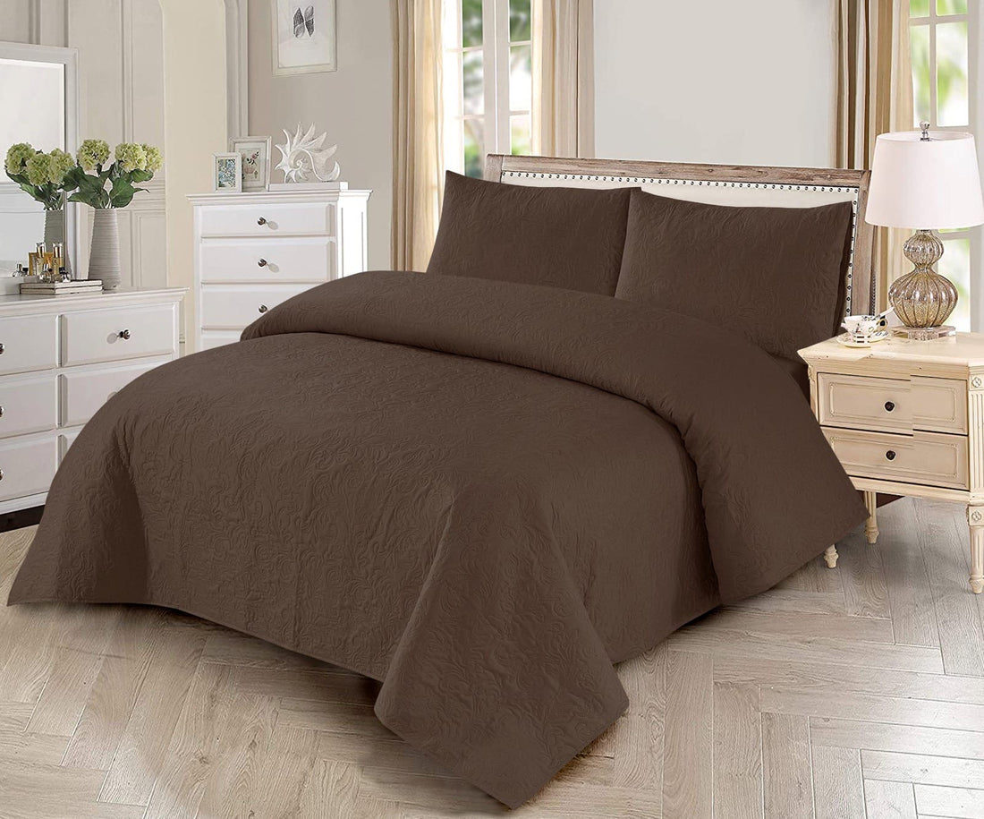 Luxurious Bedspread Set